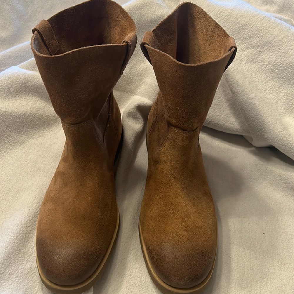 New UGG Josefene Short Boot.